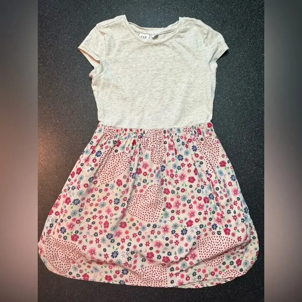 Gap Kids Cute Dress size 6-7